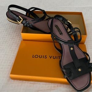 Louis Vuitton black sandals size 40
